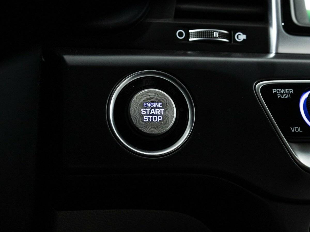 Hyundai Sonata с пробегом — 2018 год. Фото: #18