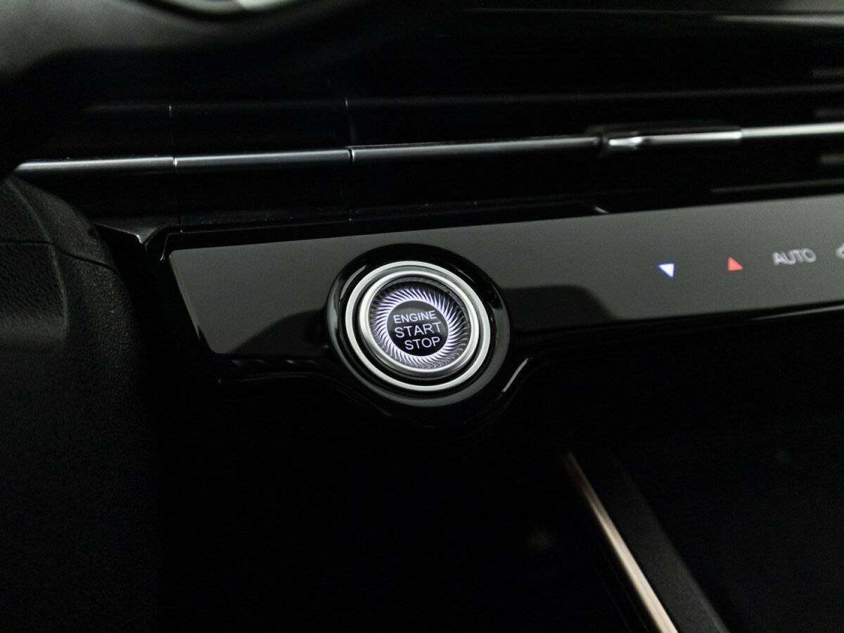 OMODA C5 с пробегом — 2022 год. Фото: #18