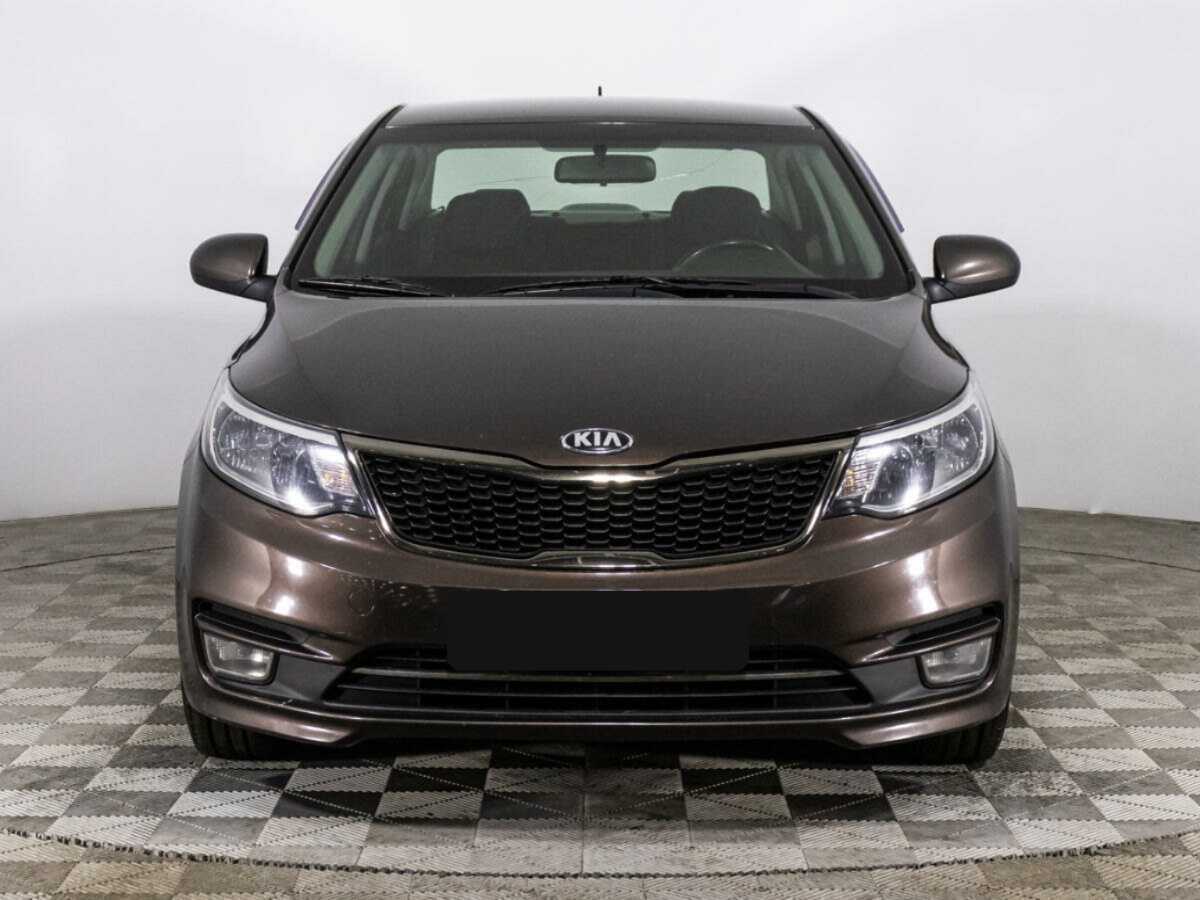 Kia Rio с пробегом — 2016 год. Фото: #1