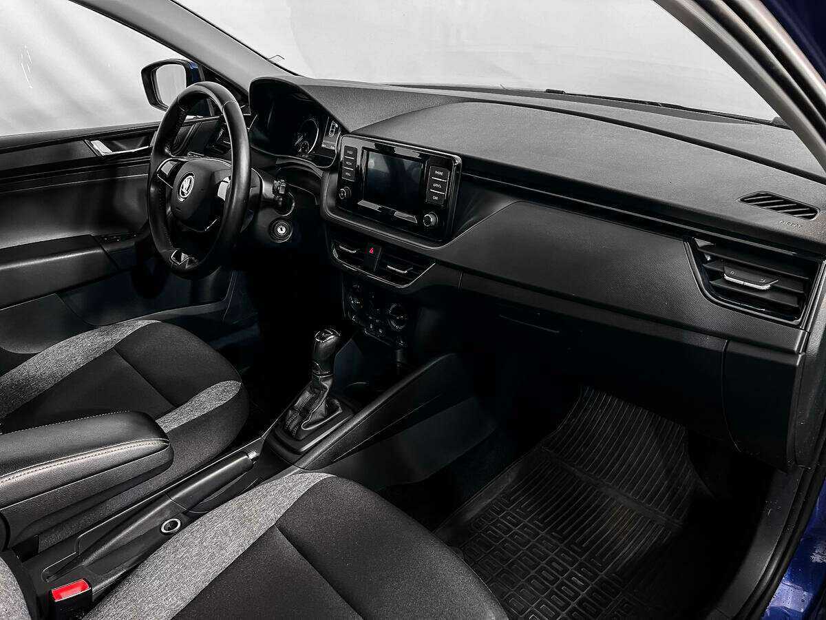 Skoda Rapid с пробегом — 2021 год. Фото: #11