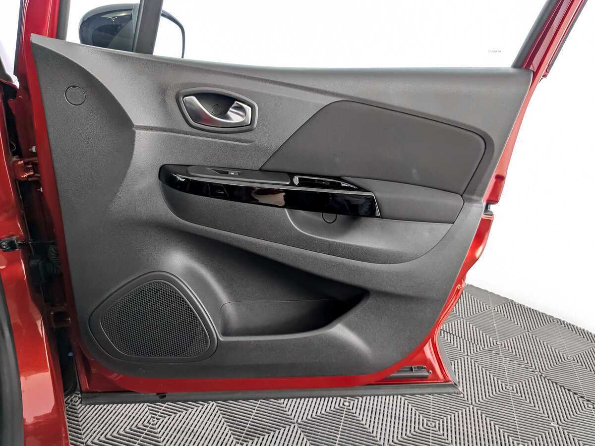 Renault Kaptur с пробегом — 2021 год. Фото: #19