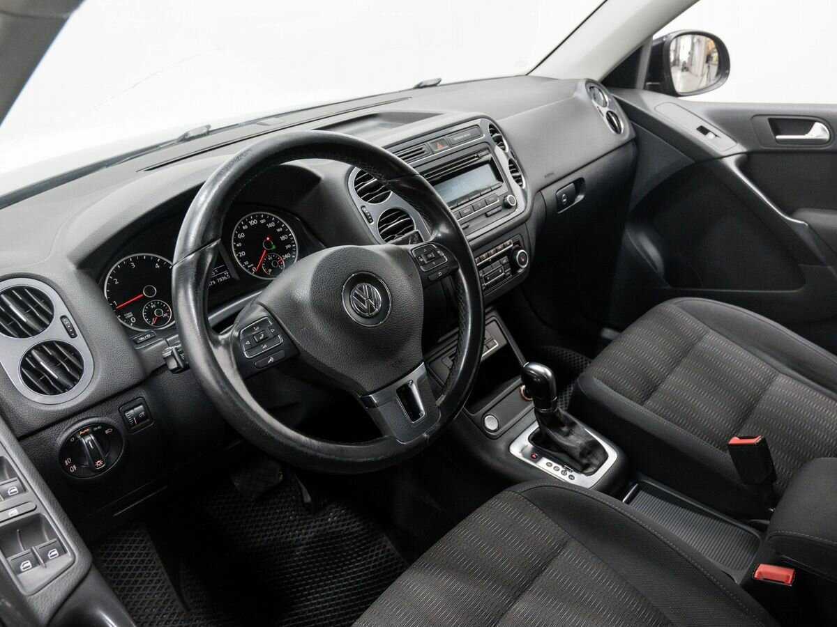 Volkswagen Tiguan с пробегом — 2013 год. Фото: #13
