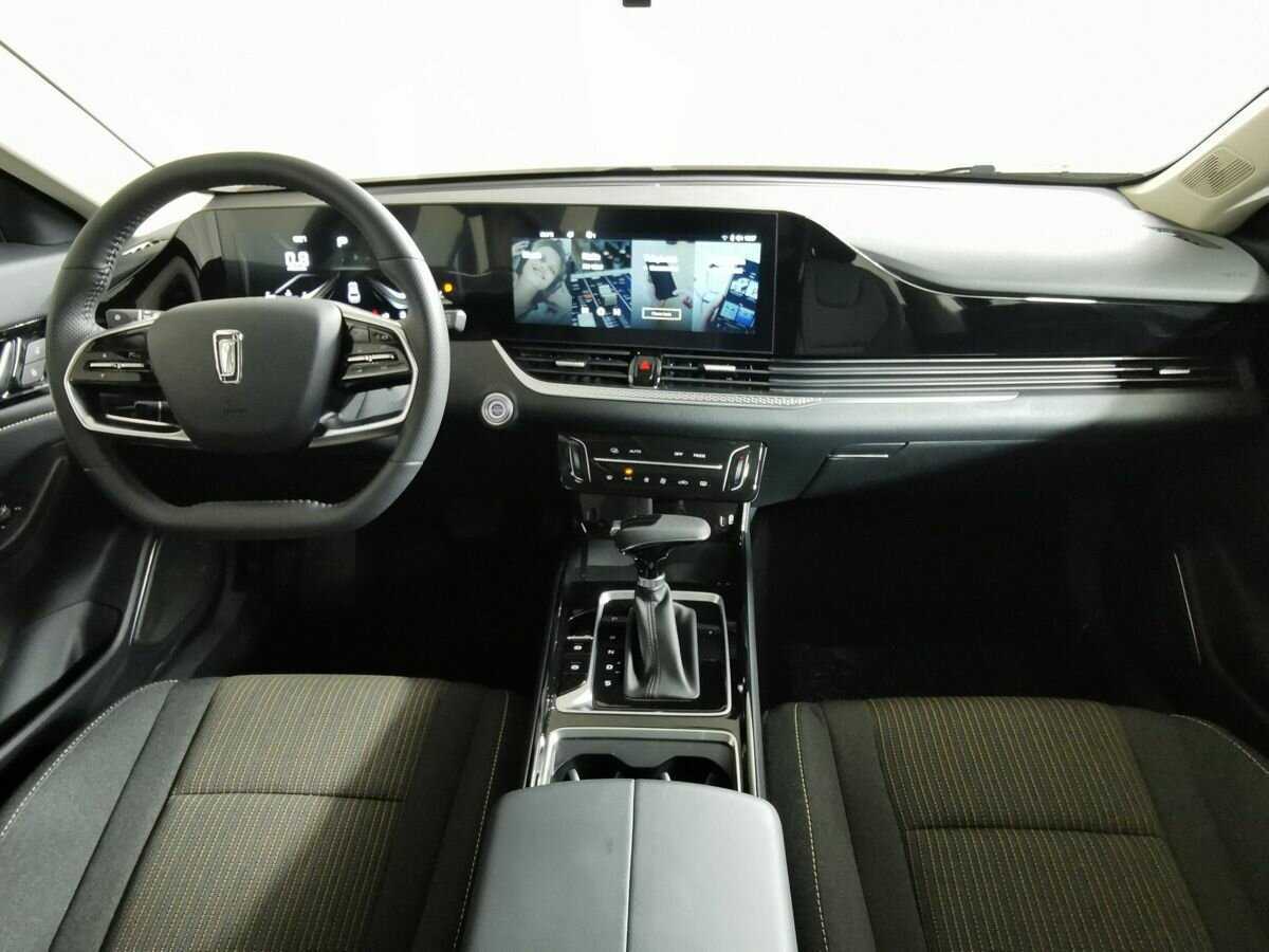 FAW Bestune B70 с пробегом — 2023 год. Фото: #9