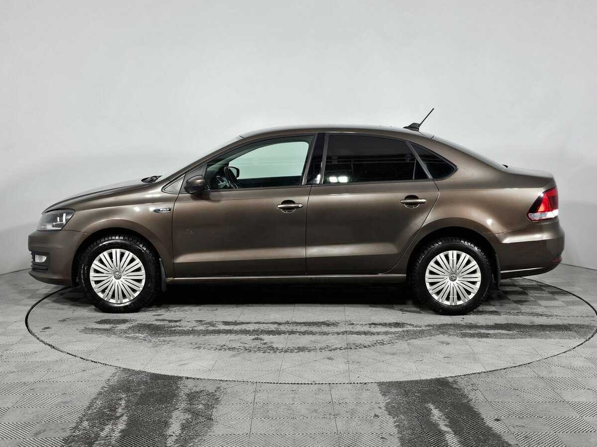 Volkswagen Polo с пробегом — 2018 год. Фото: #3