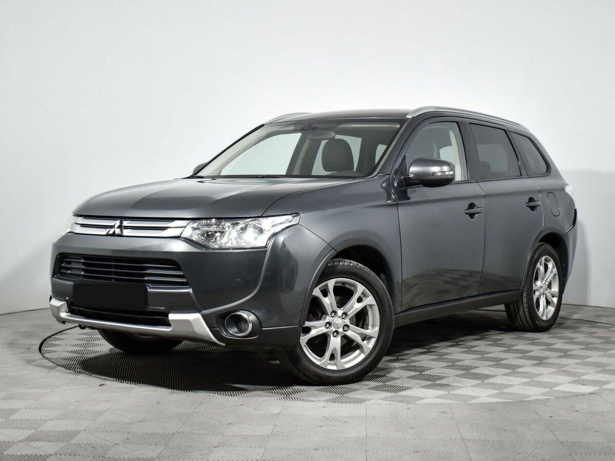 Mitsubishi Outlander с пробегом — 2014 год. Фото: #0