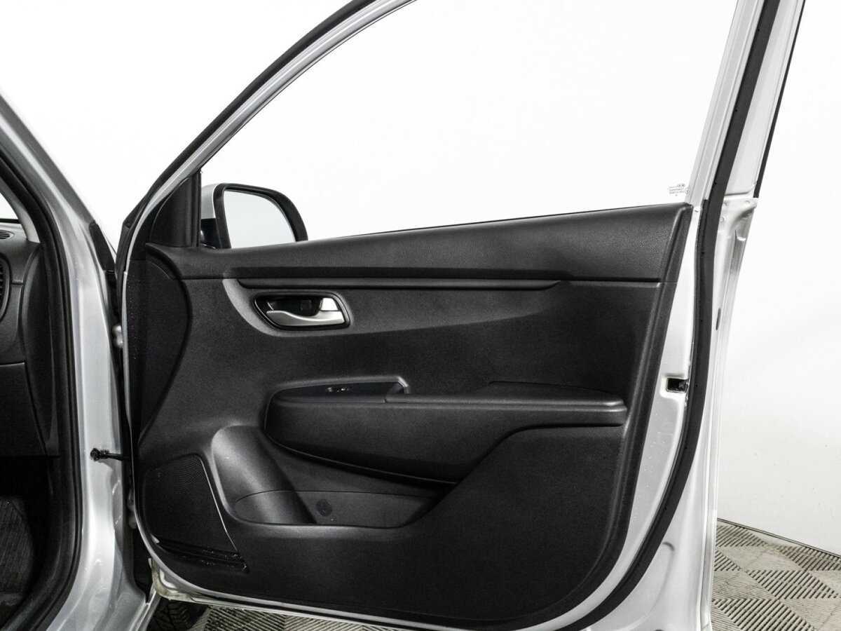 Kia Rio с пробегом — 2020 год. Фото: #24