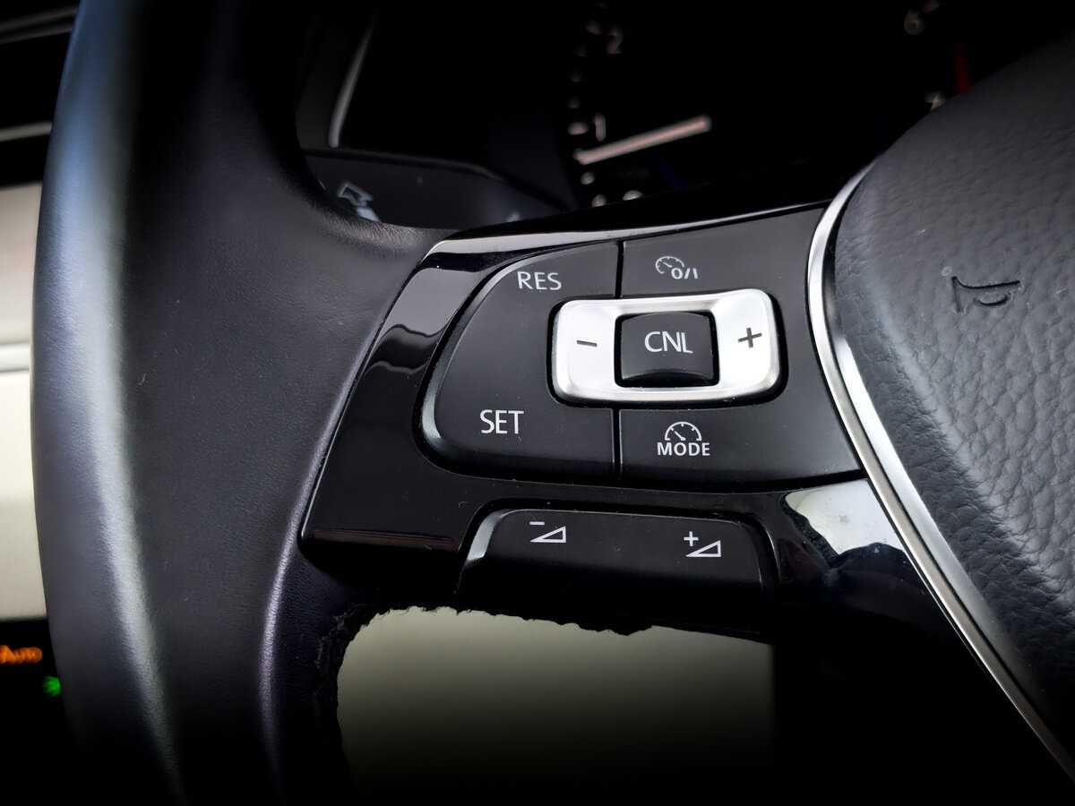 Volkswagen Passat с пробегом — 2017 год. Фото: #27