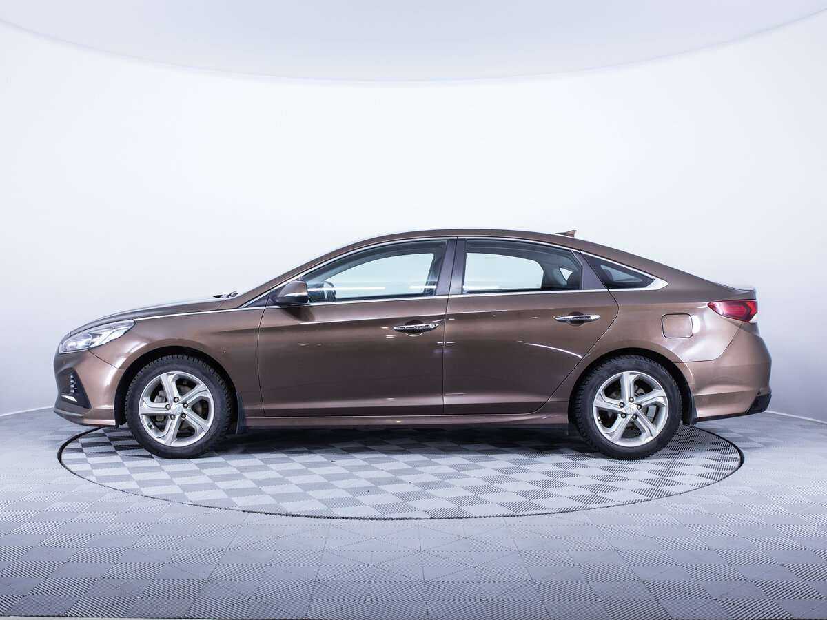 Hyundai Sonata с пробегом — 2018 год. Фото: #7