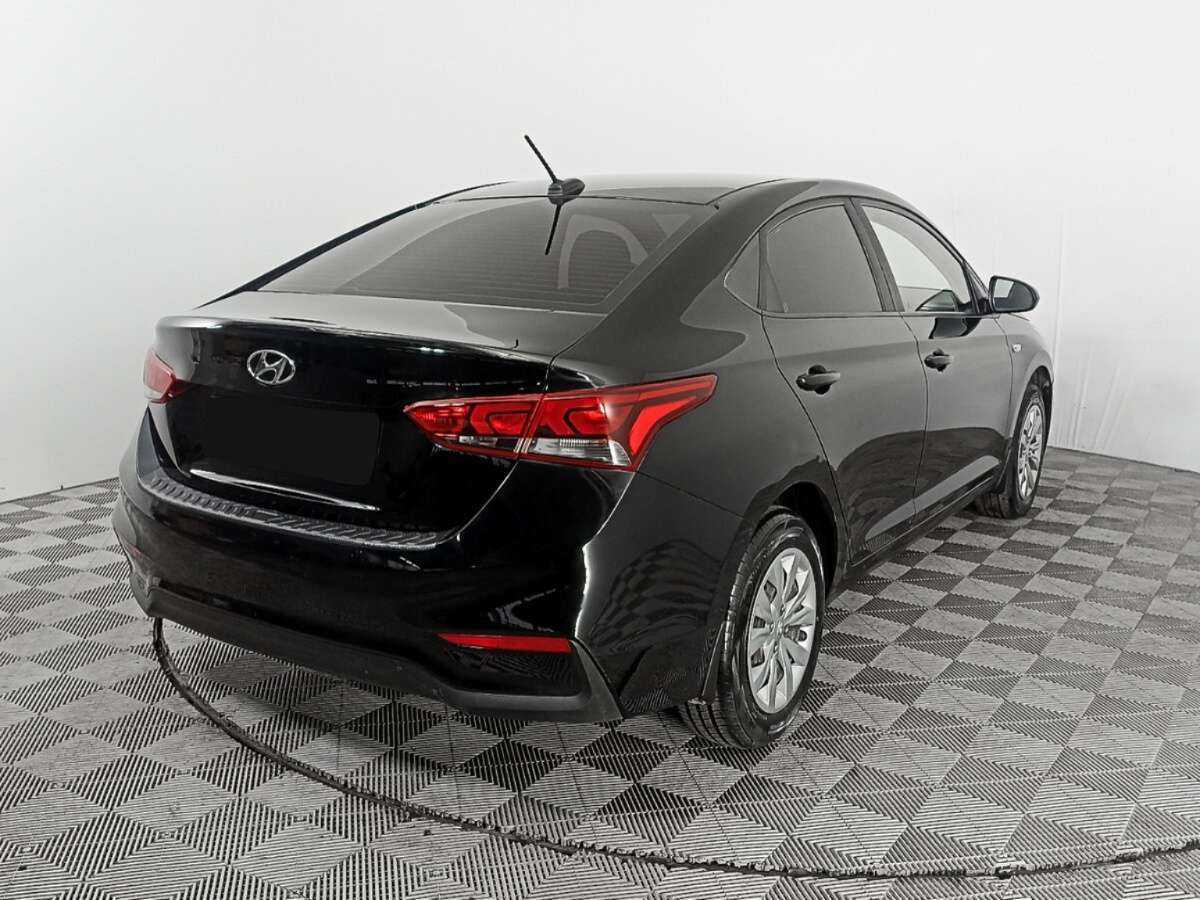 Hyundai Solaris с пробегом — 2018 год. Фото: #4