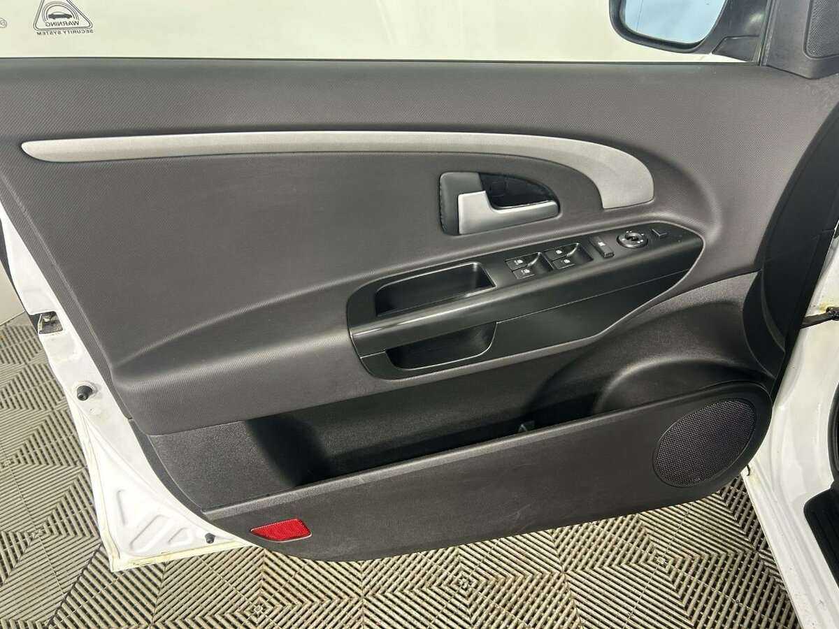 Kia Ceed с пробегом — 2012 год. Фото: #7