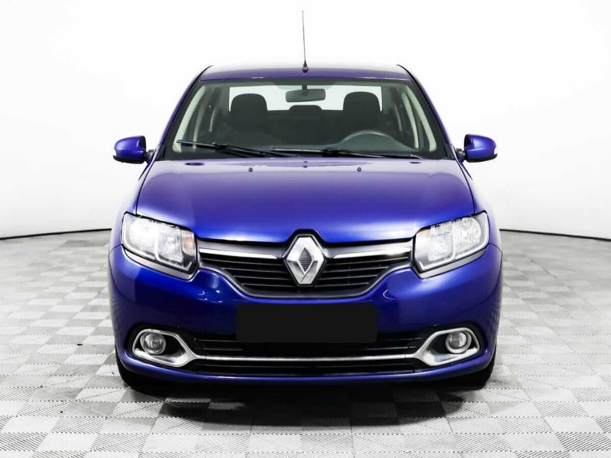 Renault Logan с пробегом — 2018 год. Фото: #1