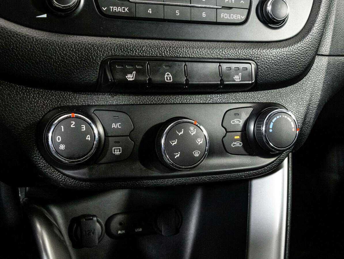 Kia Ceed с пробегом — 2014 год. Фото: #13