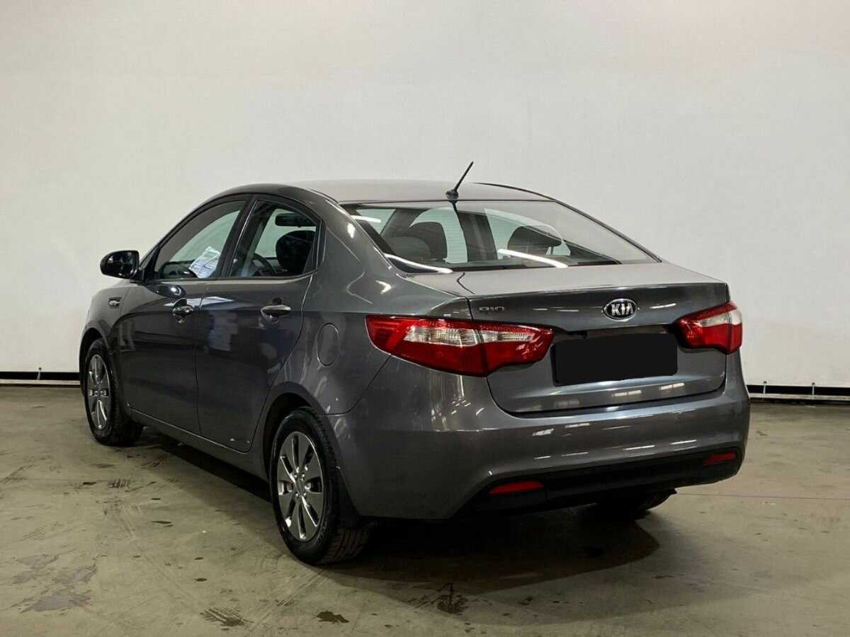 Kia Rio с пробегом — 2014 год. Фото: #6