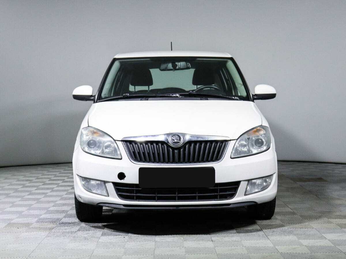 Skoda Fabia с пробегом — 2014 год. Фото: #1