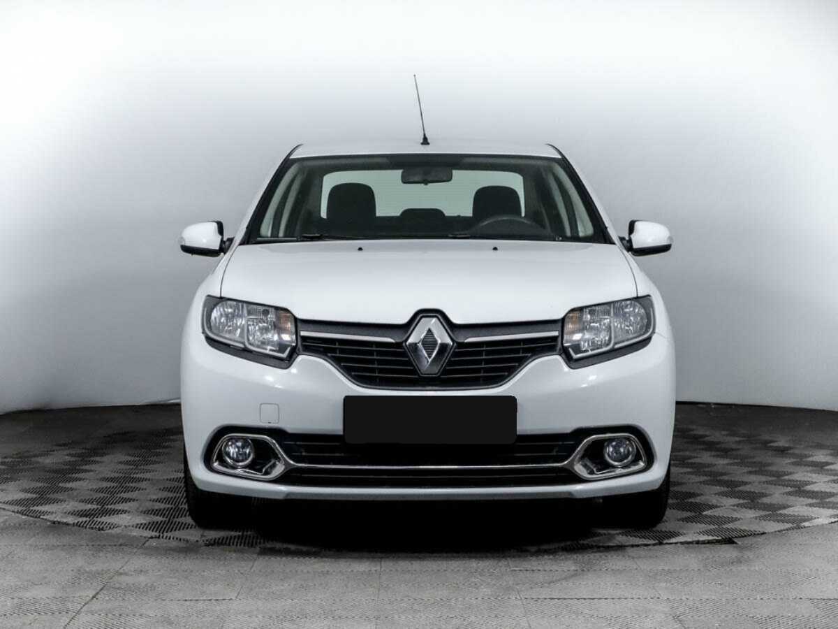 Renault Logan с пробегом — 2018 год. Фото: #1