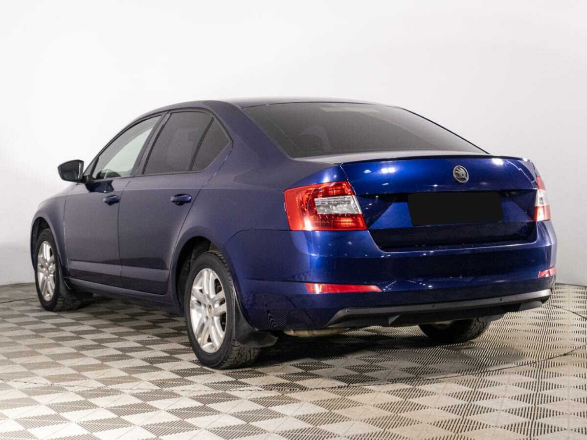 Skoda Octavia с пробегом — 2014 год. Фото: #6