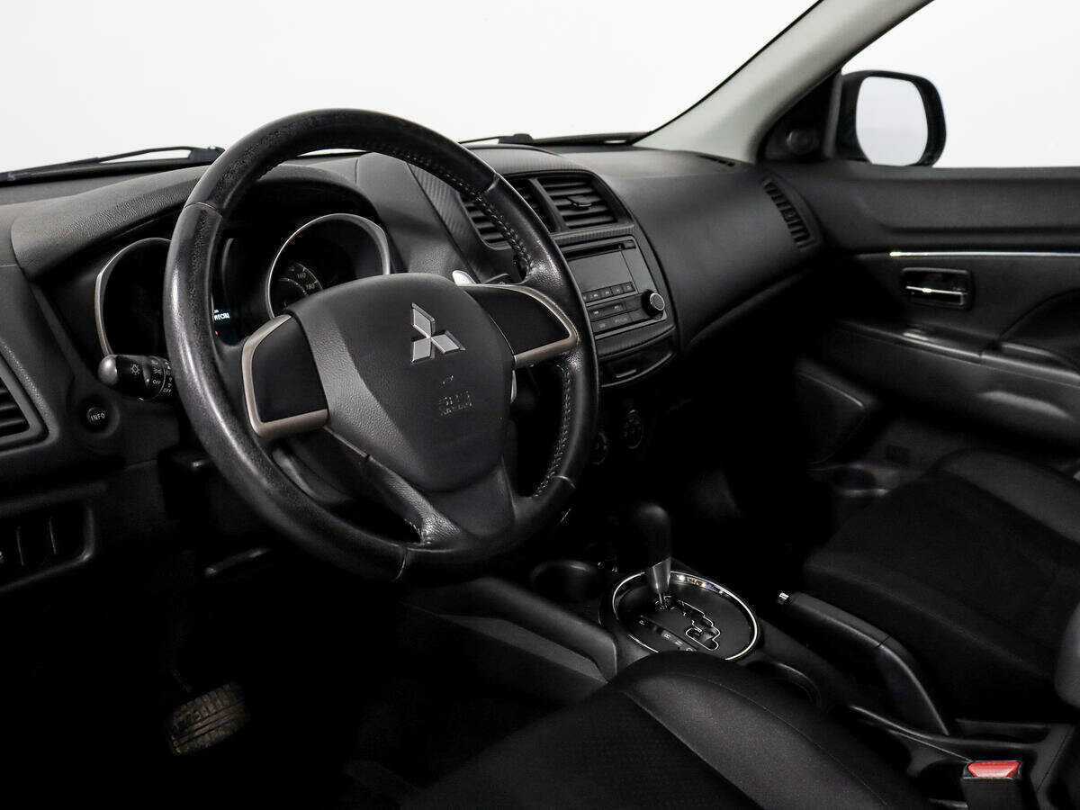 Mitsubishi ASX с пробегом — 2014 год. Фото: #8