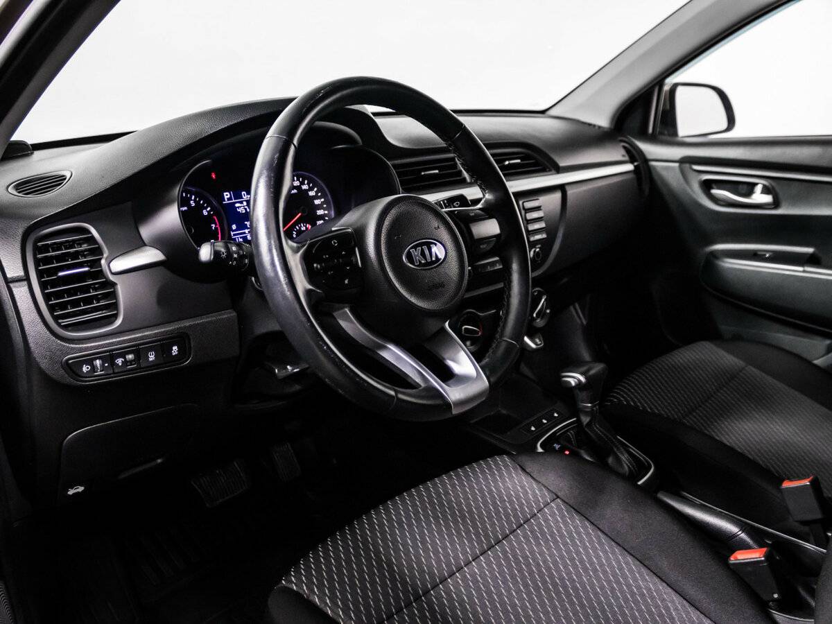 Kia Rio с пробегом — 2019 год. Фото: #12