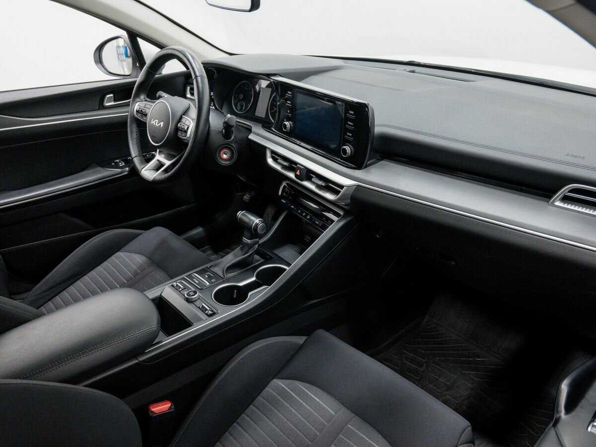 Kia K5 с пробегом — 2022 год. Фото: #6