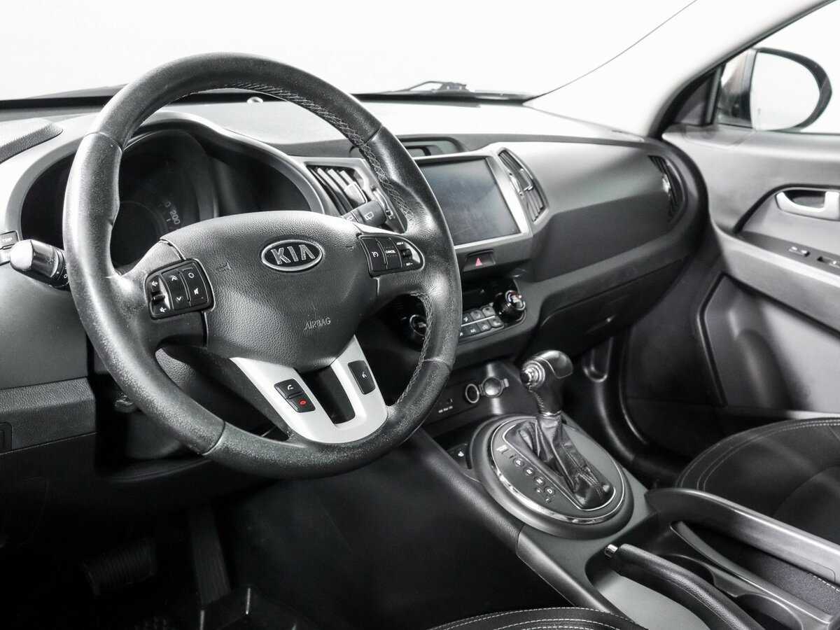 Kia Sportage с пробегом — 2012 год. Фото: #10
