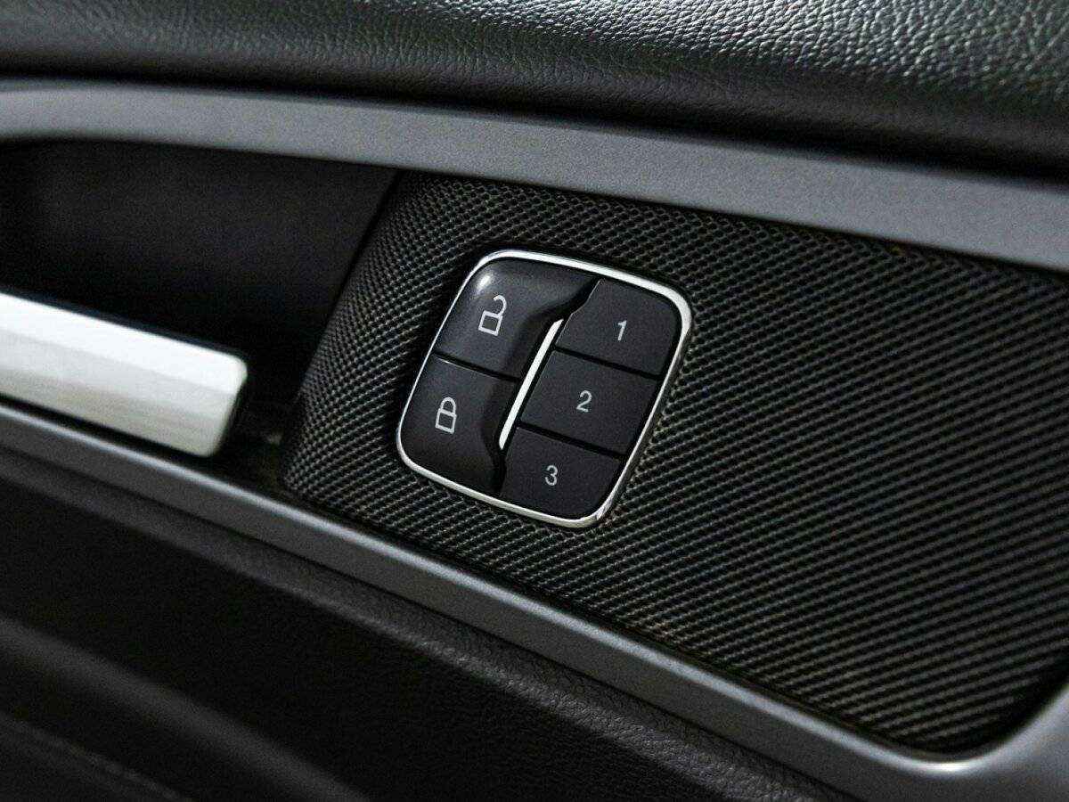 Ford Mondeo с пробегом — 2015 год. Фото: #15