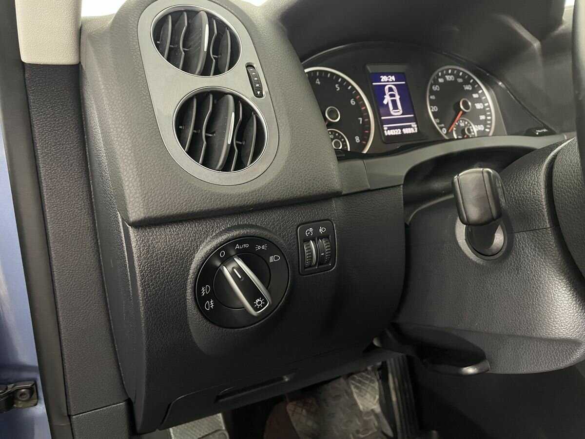 Volkswagen Tiguan с пробегом — 2012 год. Фото: #8