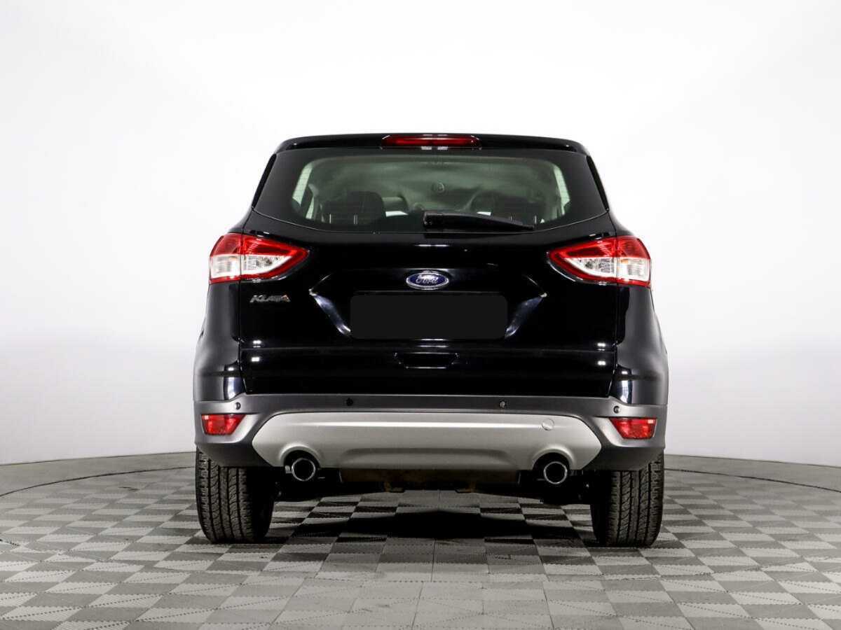 Ford Kuga с пробегом — 2015 год. Фото: #4