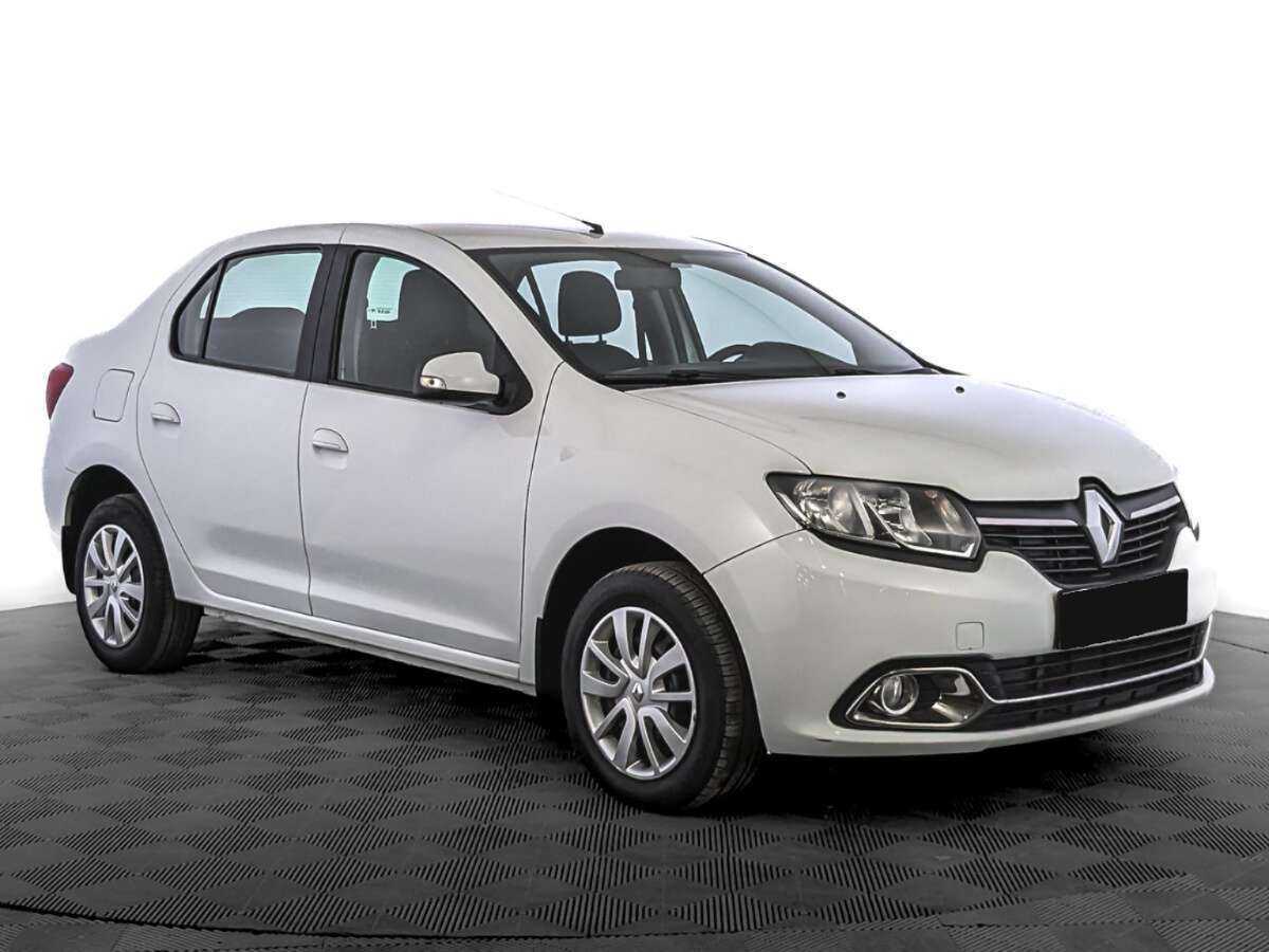 Renault Logan с пробегом — 2017 год. Фото: #2