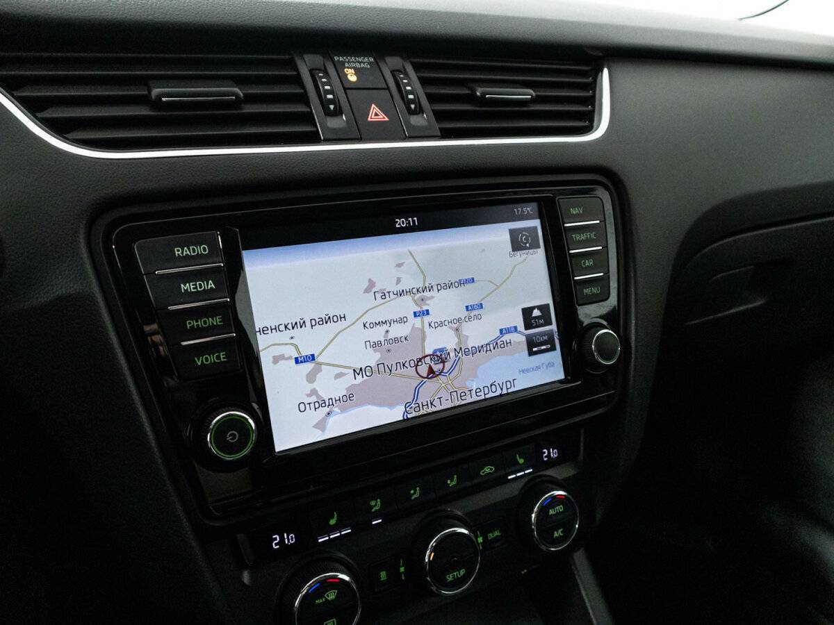 Skoda Octavia с пробегом — 2015 год. Фото: #18