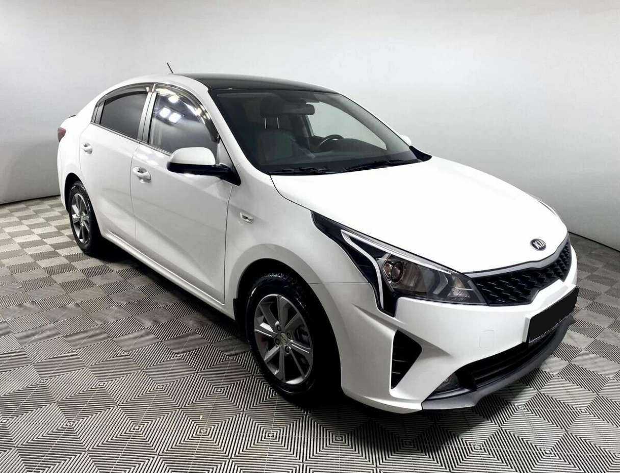 Kia Rio с пробегом — 2021 год. Фото: #1