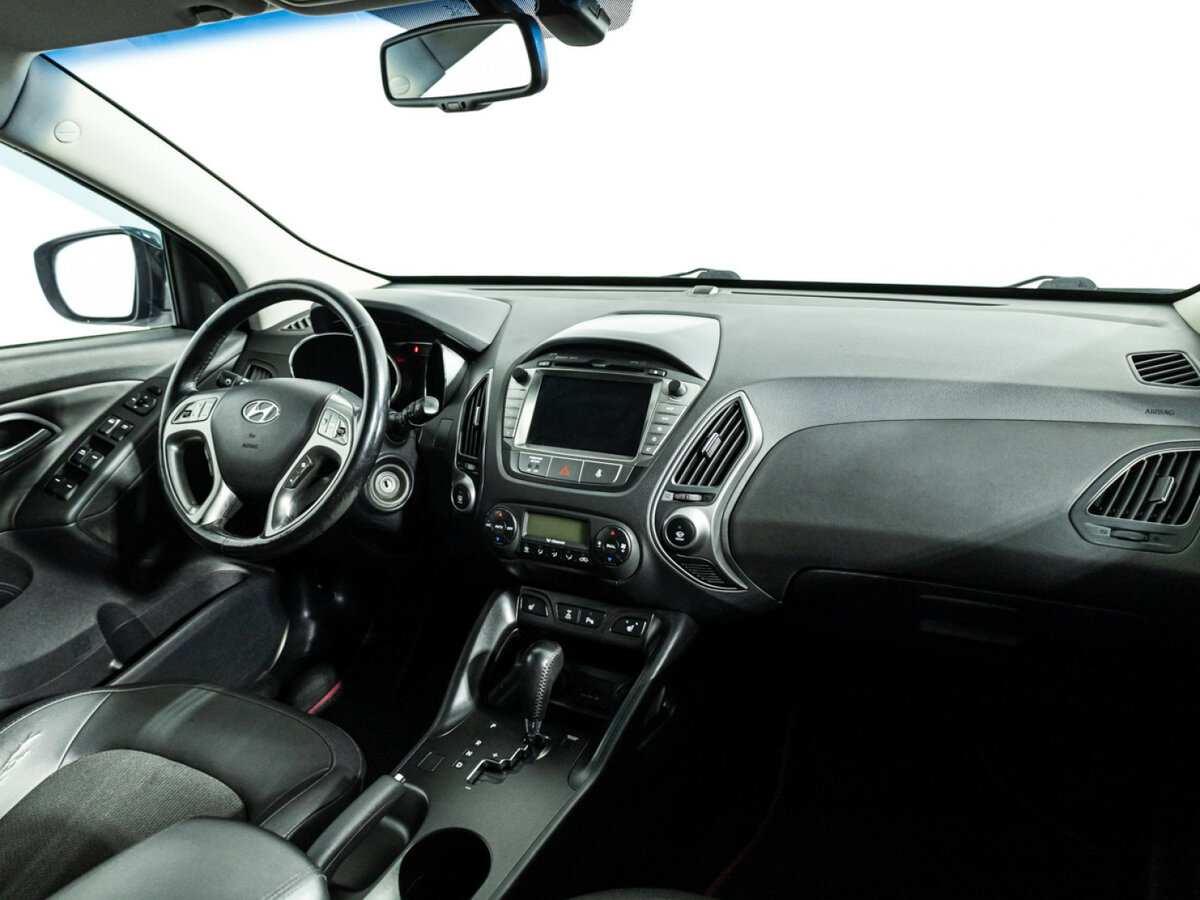 Hyundai ix35 с пробегом — 2014 год. Фото: #8