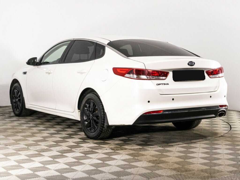 Kia Optima с пробегом — 2016 год. Фото: #6