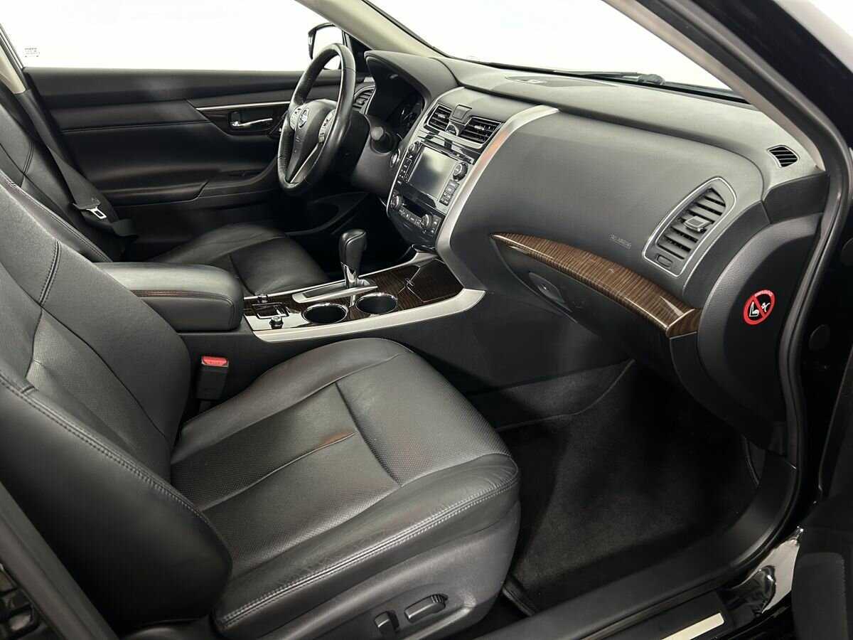 Nissan Teana с пробегом — 2014 год. Фото: #13