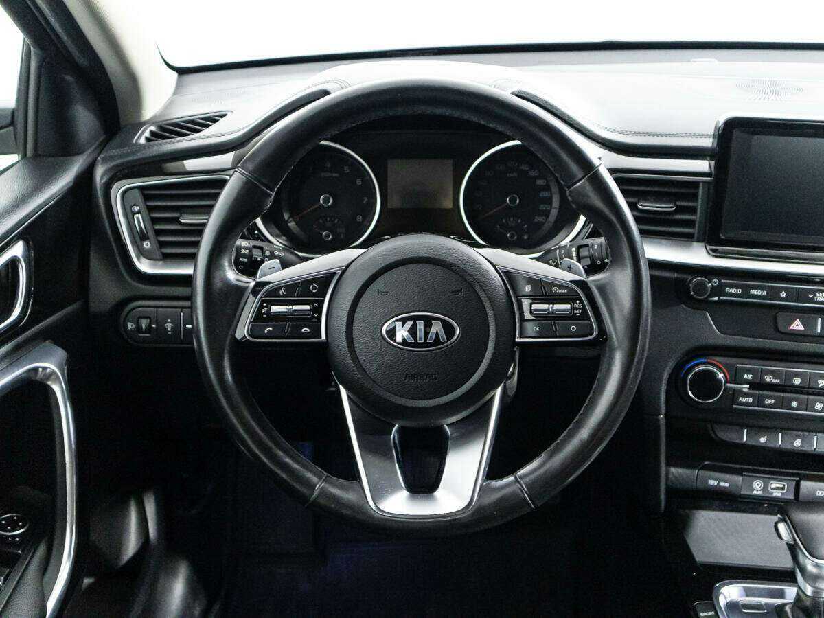 Kia Ceed с пробегом — 2018 год. Фото: #16