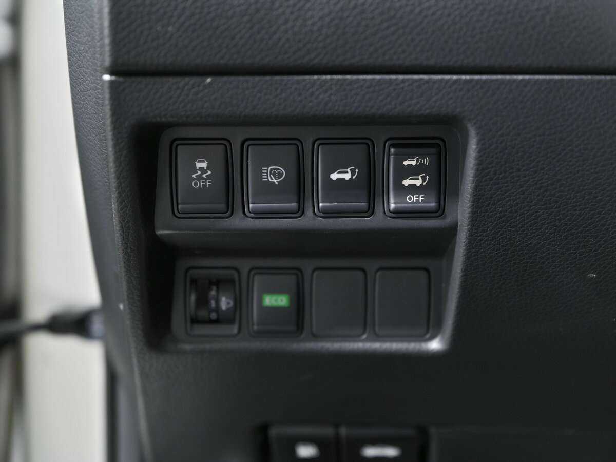 Nissan X-Trail с пробегом — 2015 год. Фото: #15