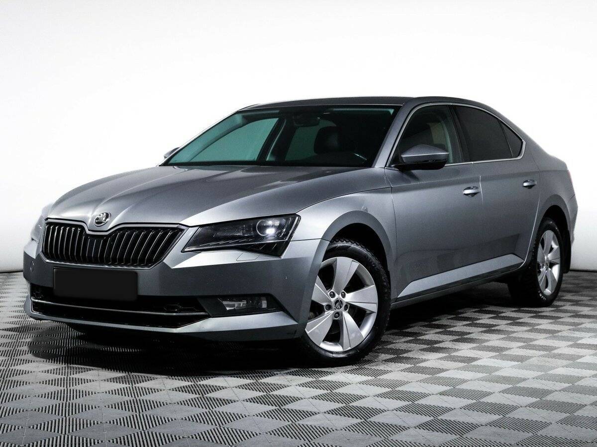 Skoda Superb с пробегом — 2017 год. Фото: #0