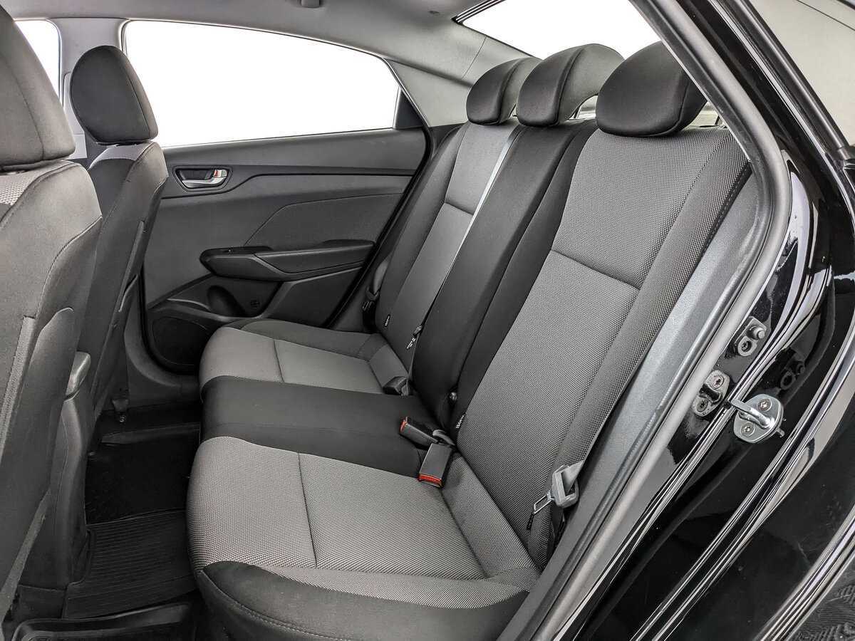 Hyundai Solaris с пробегом — 2018 год. Фото: #13