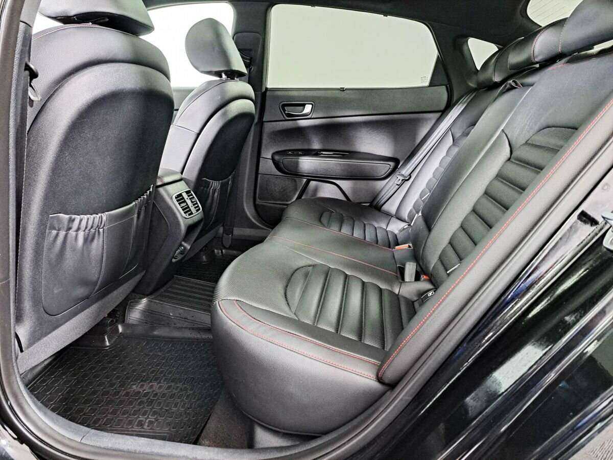 Kia Optima с пробегом — 2017 год. Фото: #9