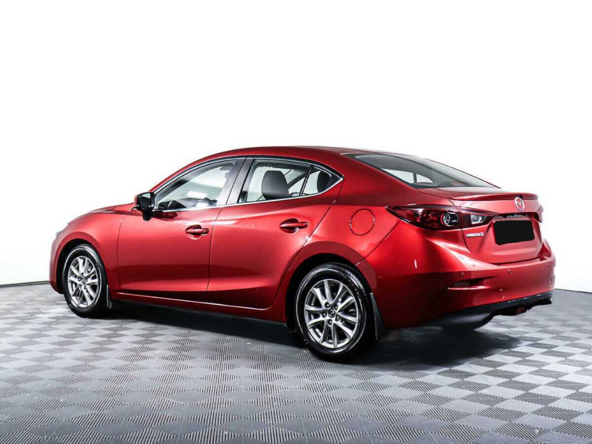 Mazda 3 с пробегом — 2018 год. Фото: #6