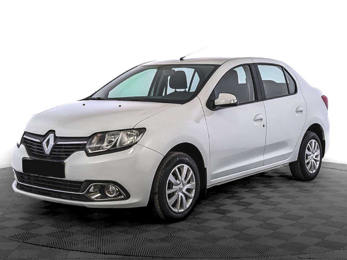 Renault Logan с пробегом — 2017 год. Посмотреть фото