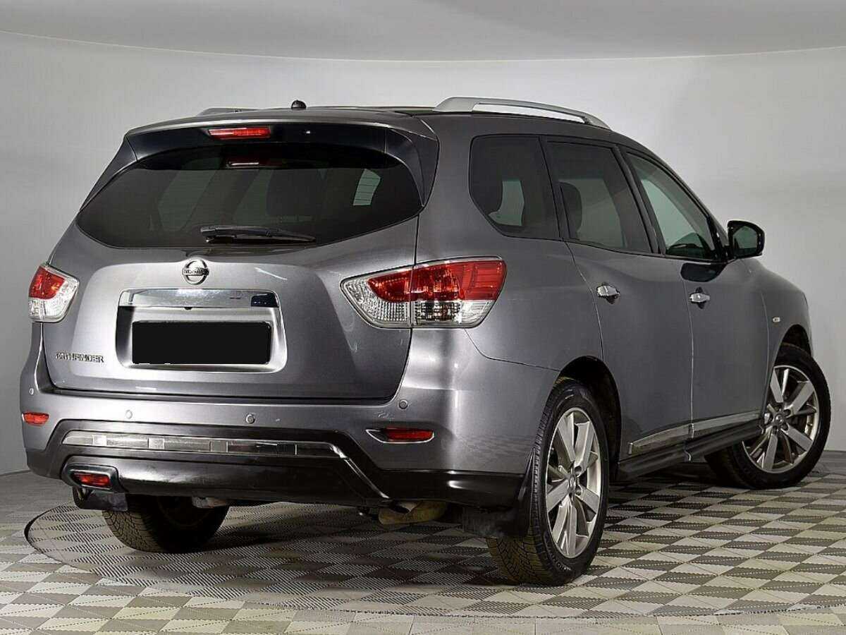 Nissan Pathfinder с пробегом — 2015 год. Фото: #1