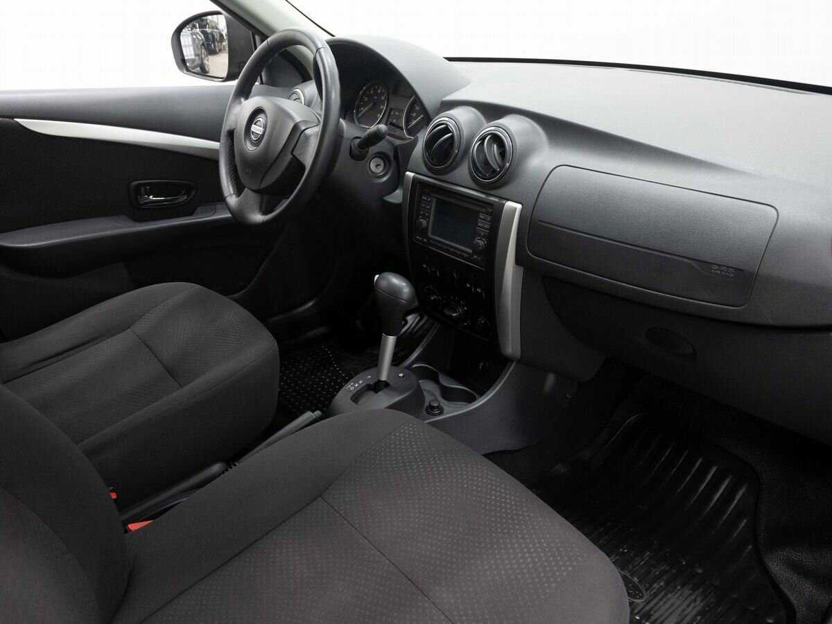 Nissan Almera с пробегом — 2013 год. Фото: #12