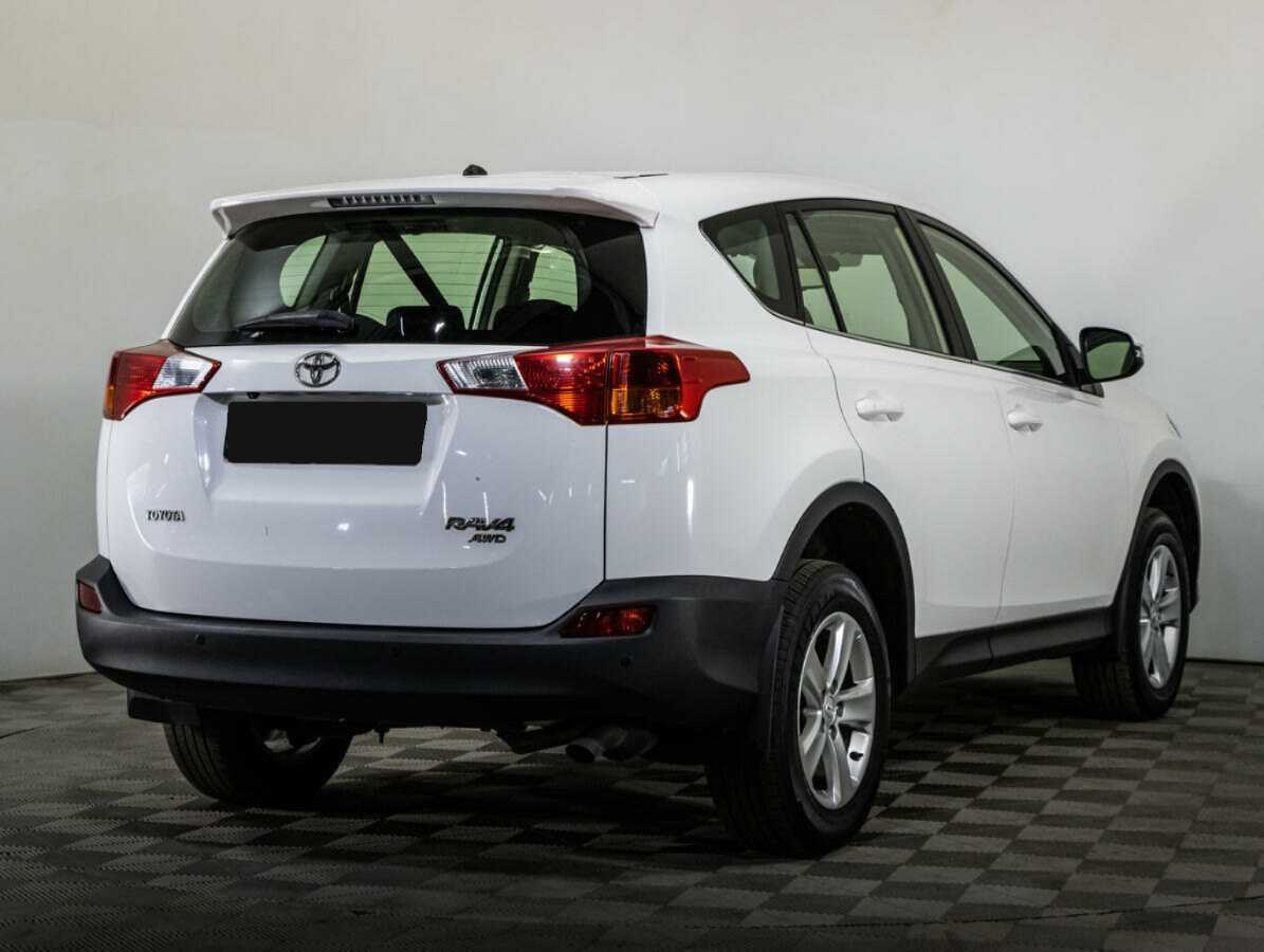 Toyota RAV4 с пробегом — 2013 год. Фото: #3