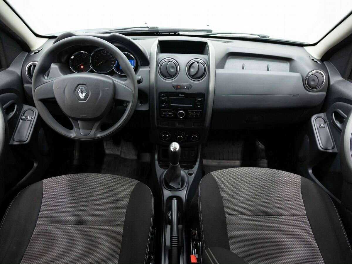 Renault Duster с пробегом — 2017 год. Фото: #12