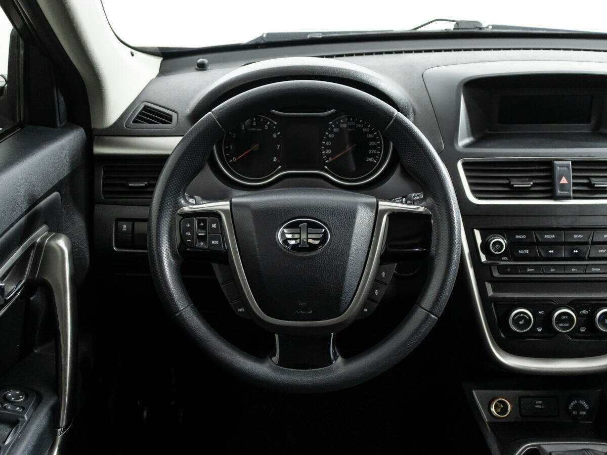 FAW Besturn X80 с пробегом — 2019 год. Фото: #15