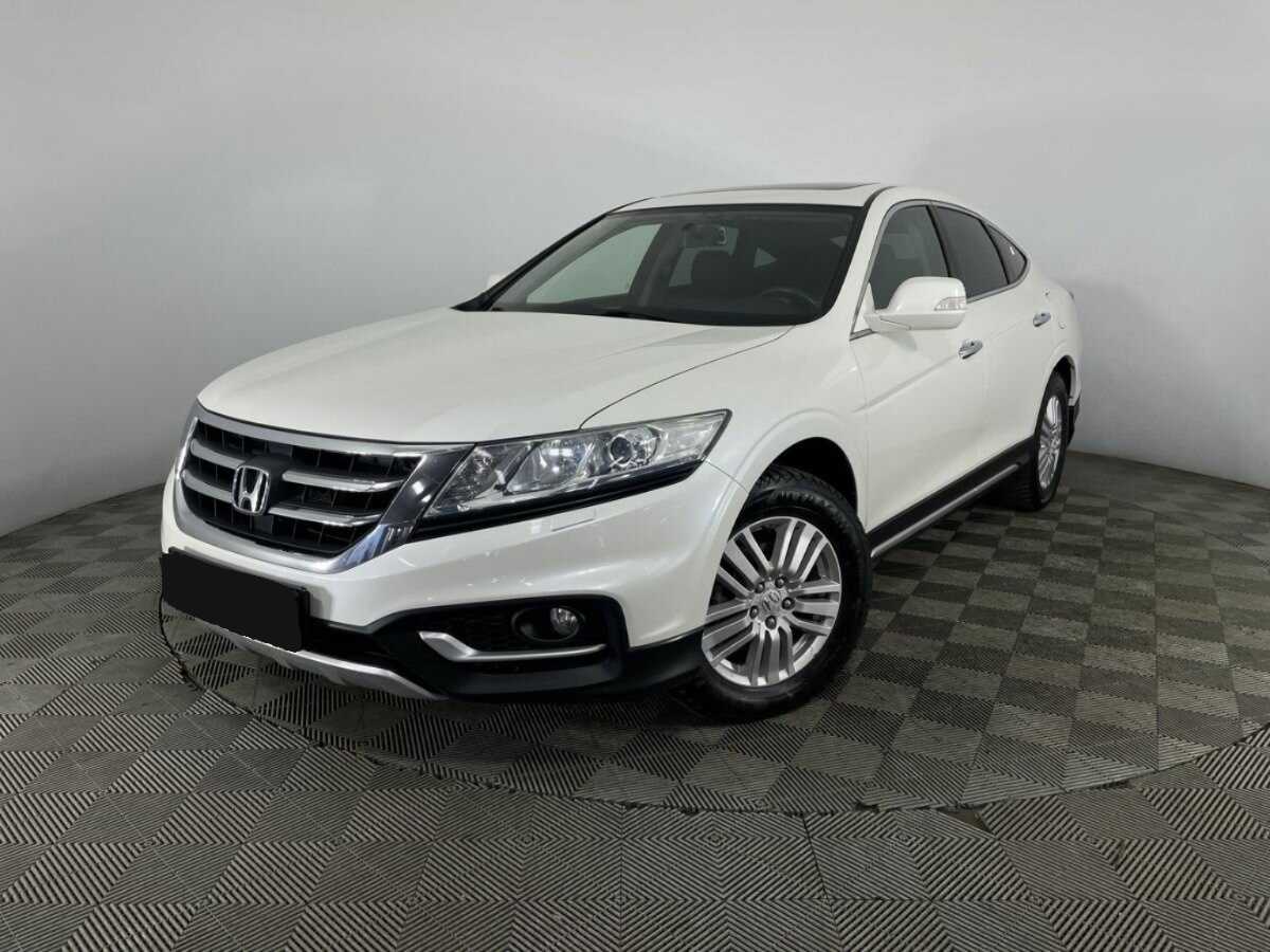 Honda Crosstour с пробегом — 2014 год. Фото: #0
