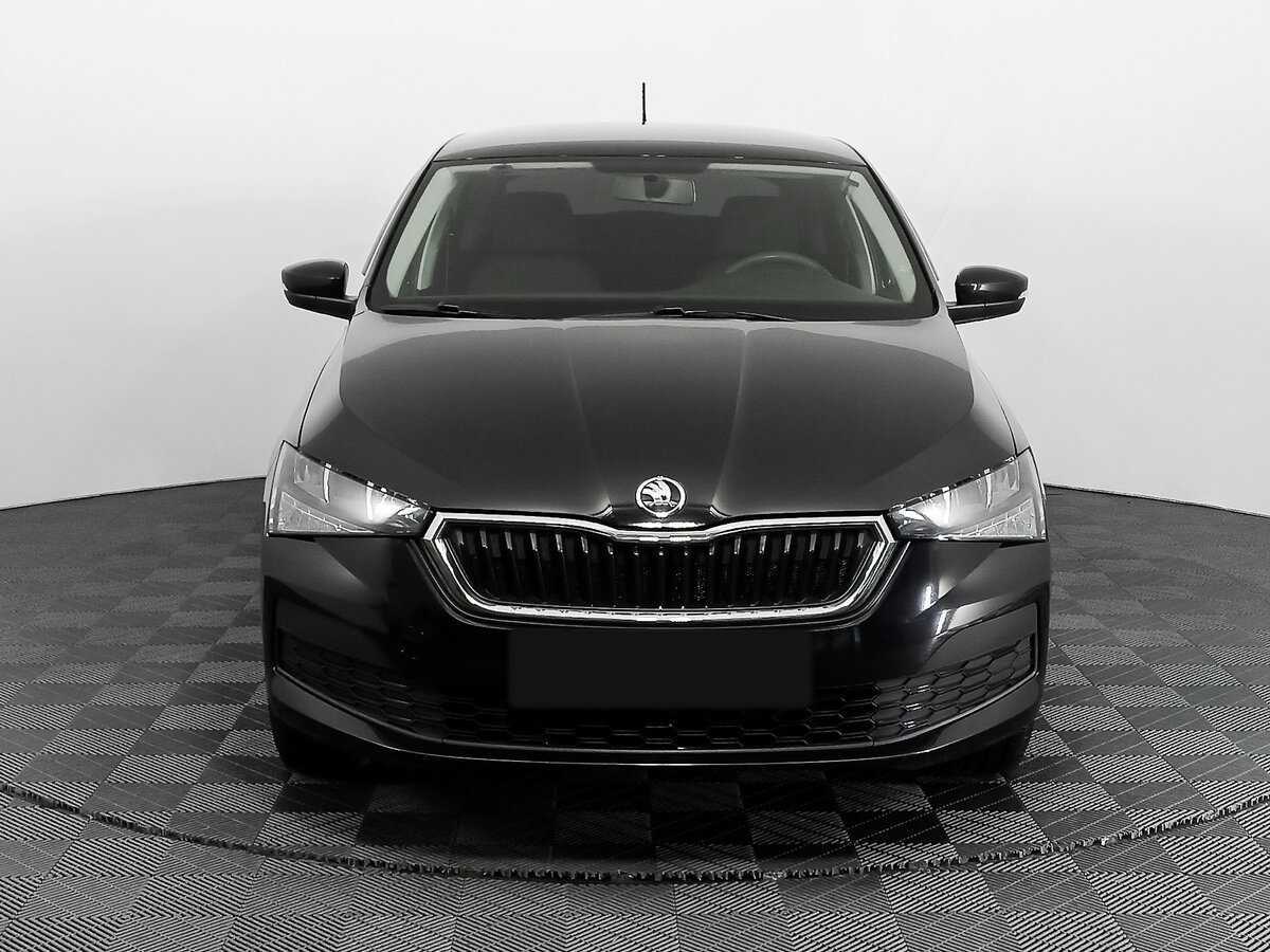 Skoda Rapid с пробегом — 2021 год. Фото: #1
