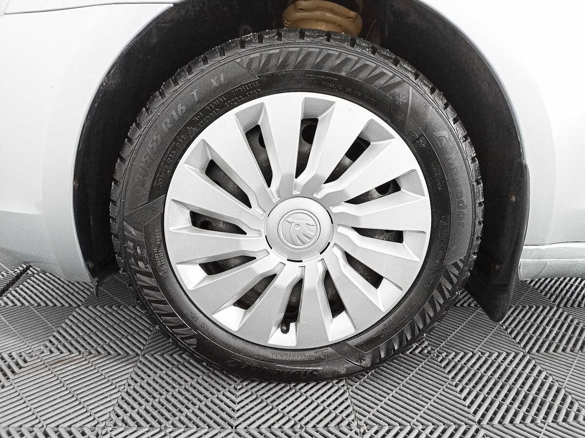 Skoda Octavia с пробегом — 2014 год. Фото: #13