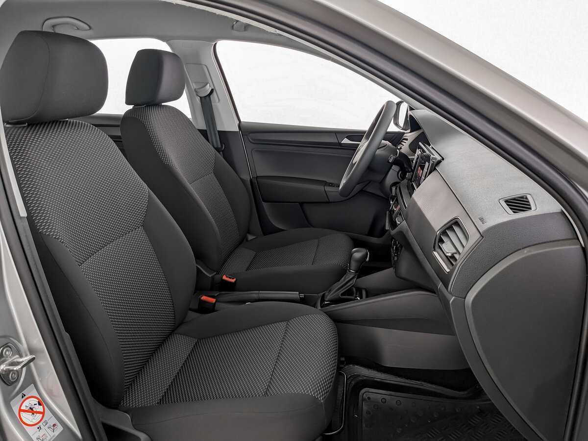 Volkswagen Polo с пробегом — 2021 год. Фото: #18