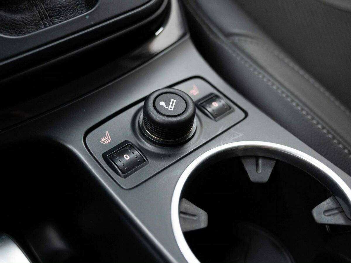 Ford Kuga с пробегом — 2014 год. Фото: #22